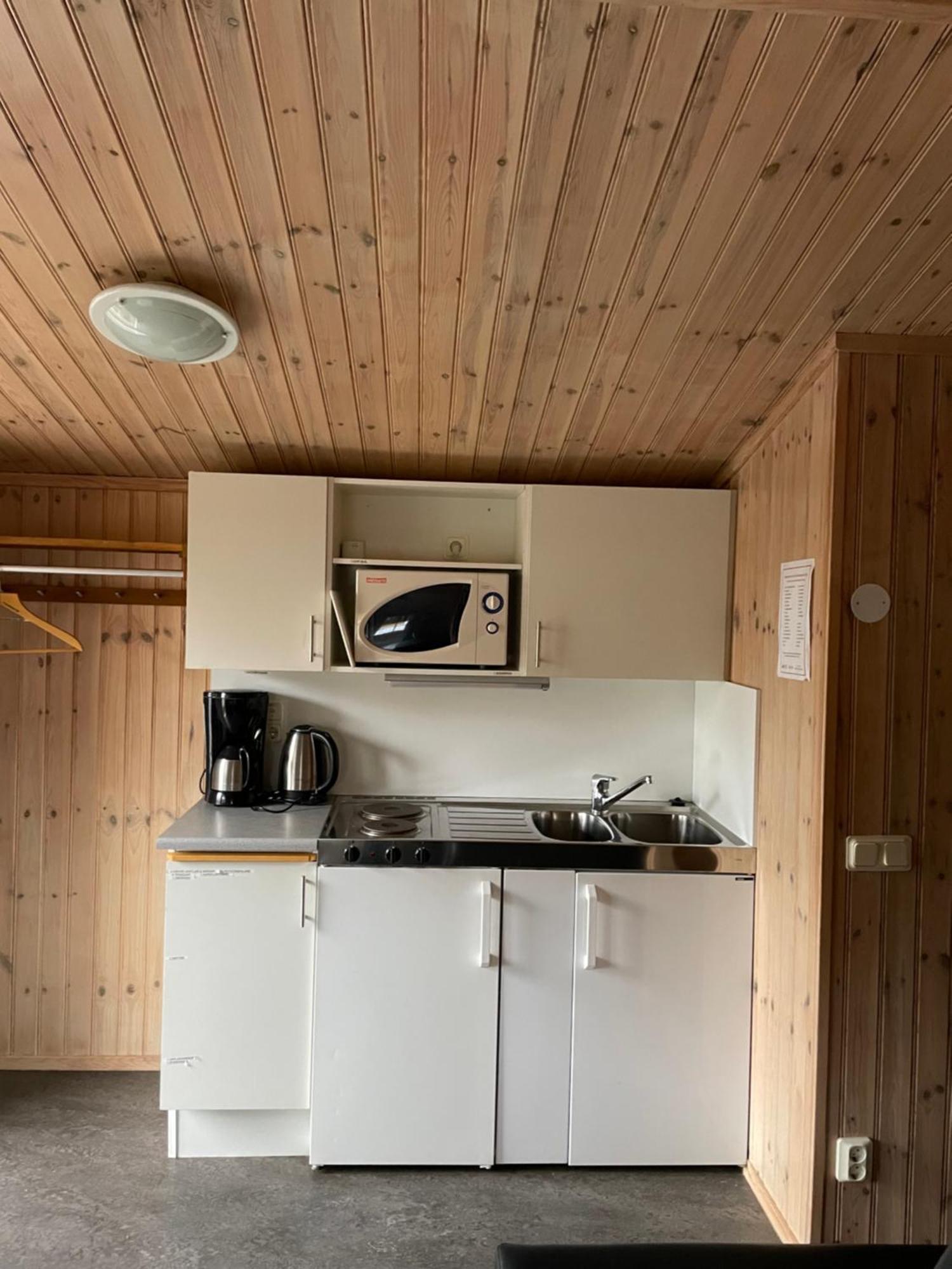 Skara Stads-Camping & Stugby Exterior foto